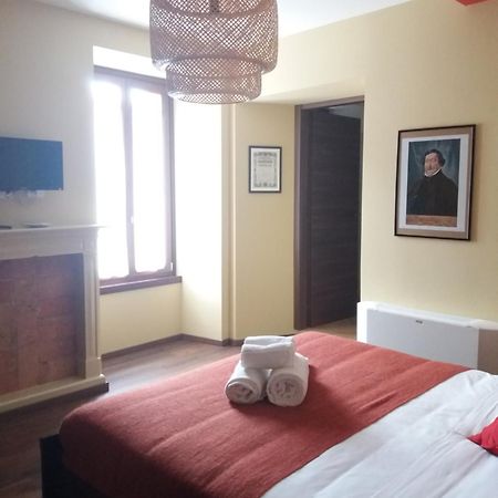 Carlito'S Trattoria Con Alloggio Vertemate Room photo